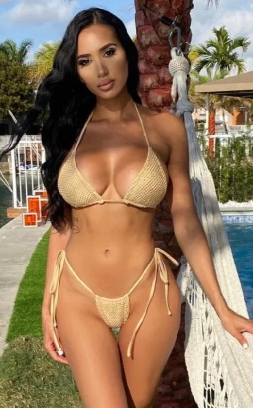 Maternity bikini for expecting mothers to enjoy the beach comfortablyMOET SLIDE BOTTOM - CHAMPAGNE